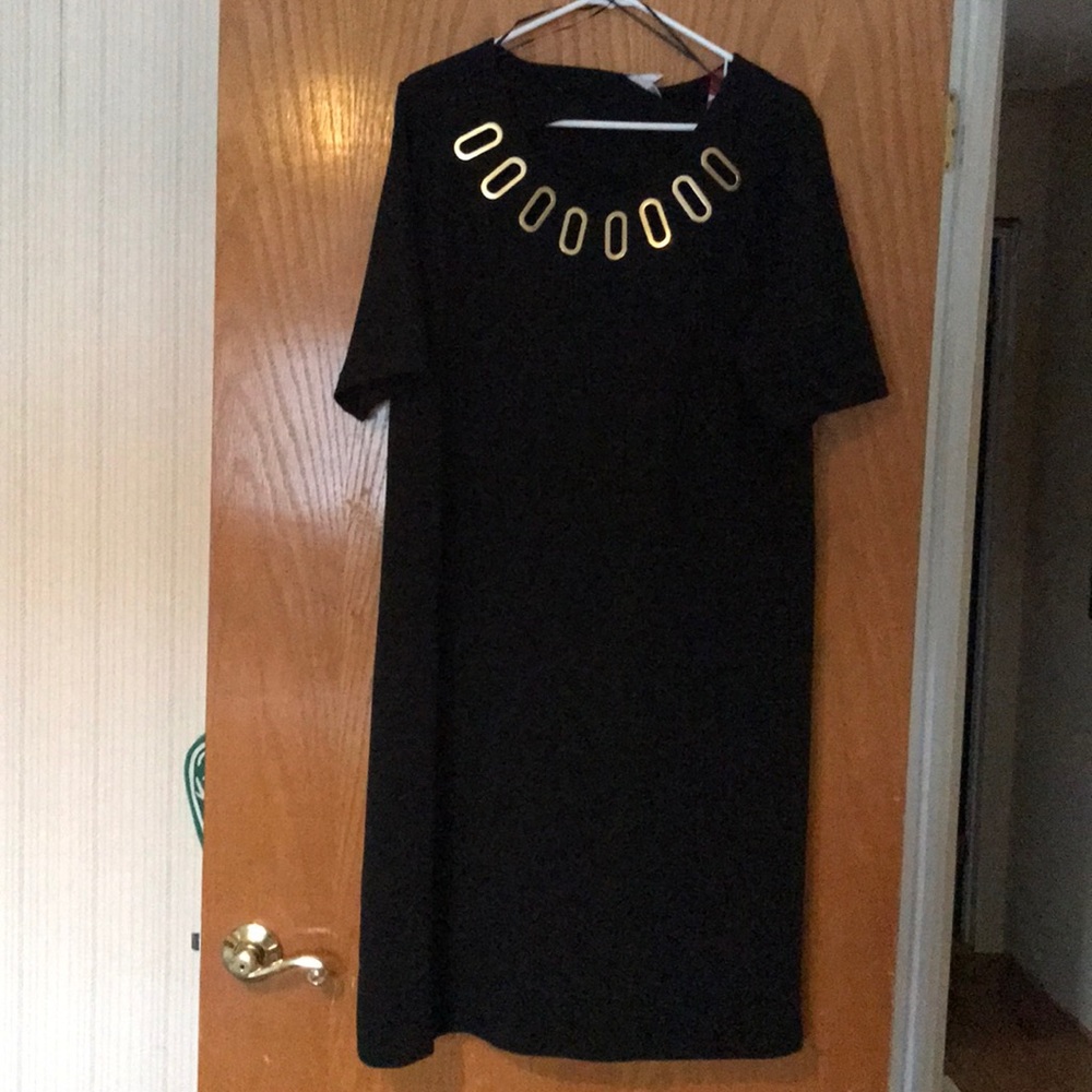 Avenue Size 18/20 black and gold dress